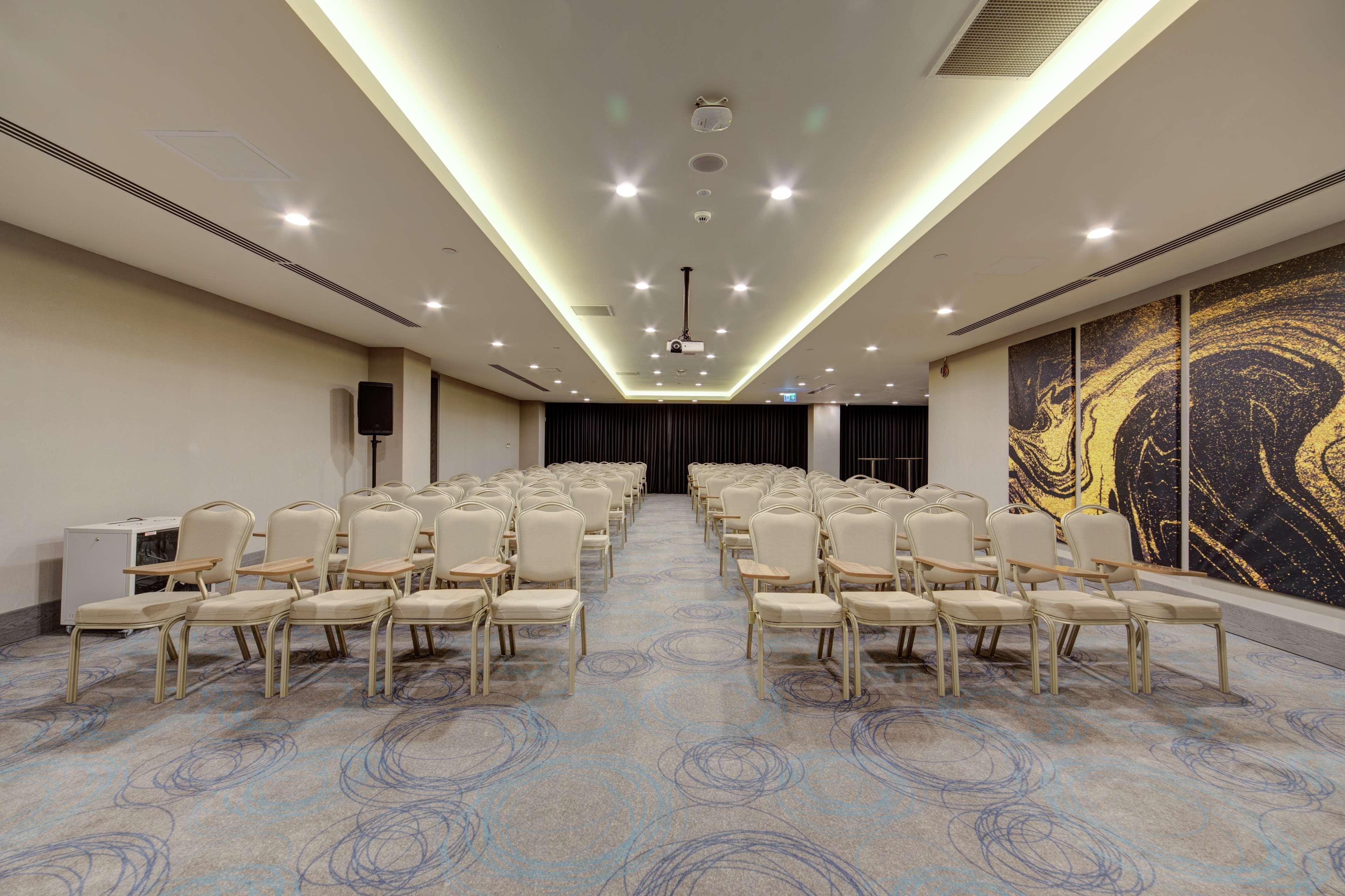 Doubletree By Hilton Adana Exterior foto